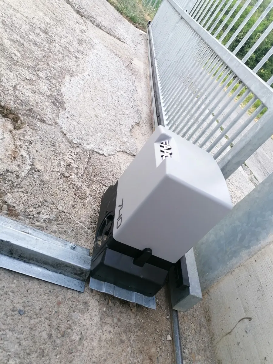 Telecomandi cancello Rho